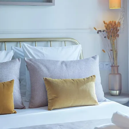 The Gatsby Apartment