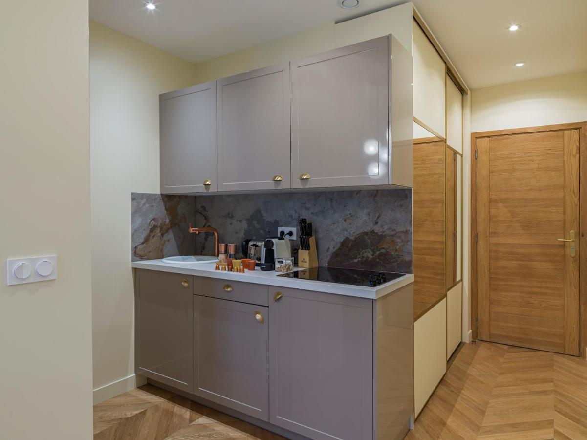 The Gatsby Apartment Paris